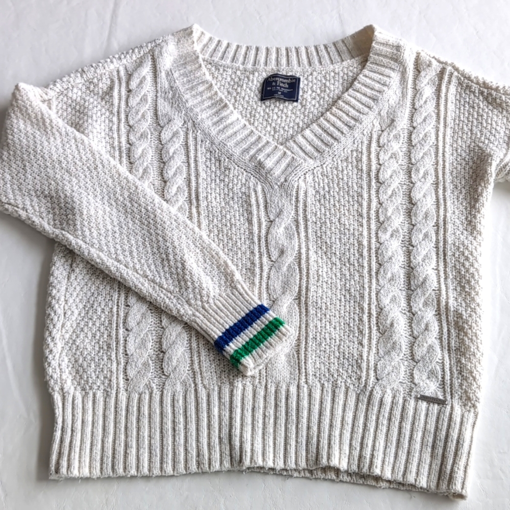 Abercrombie Fitch Cable-Knit Sweater V-Neck Off White Women's Size Medium